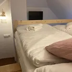Petrin Hotel 3*