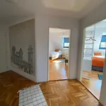 Hotel Petrin 3*