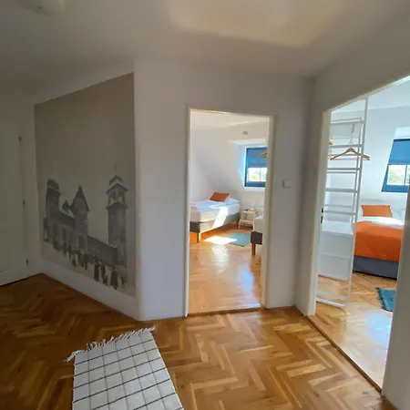Otel Petrin 3*